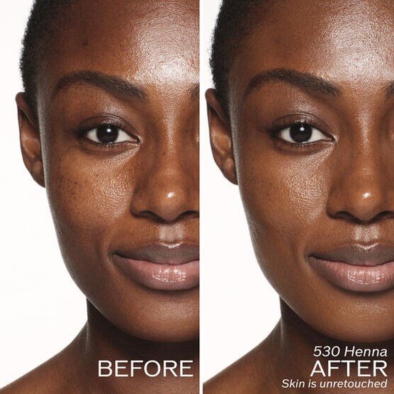 REVITALESSENCE Base l�quida Skin Glow530
